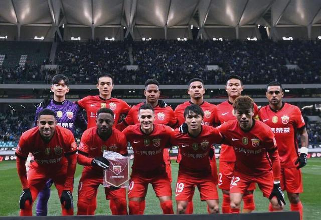 清晨中超传出新动向,AC米兰止住颓势,管理层表态——悬念犹存,年轻球员得到机会的简单介绍 清晨中超传出新动向,AC米兰止住颓势,管理层表态——悬念犹存,年轻球员得到机会的简单介绍