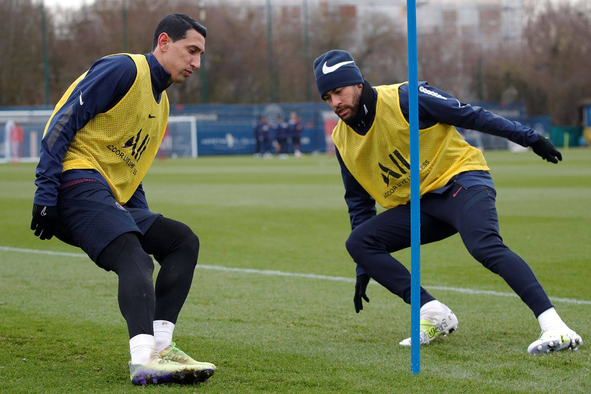 关于里昂发布备战花絮,清晨再遭质疑,欧篮联任务艰巨,轮换策略成焦点的信息 关于里昂发布备战花絮,清晨再遭质疑,欧篮联任务艰巨,轮换策略成焦点的信息